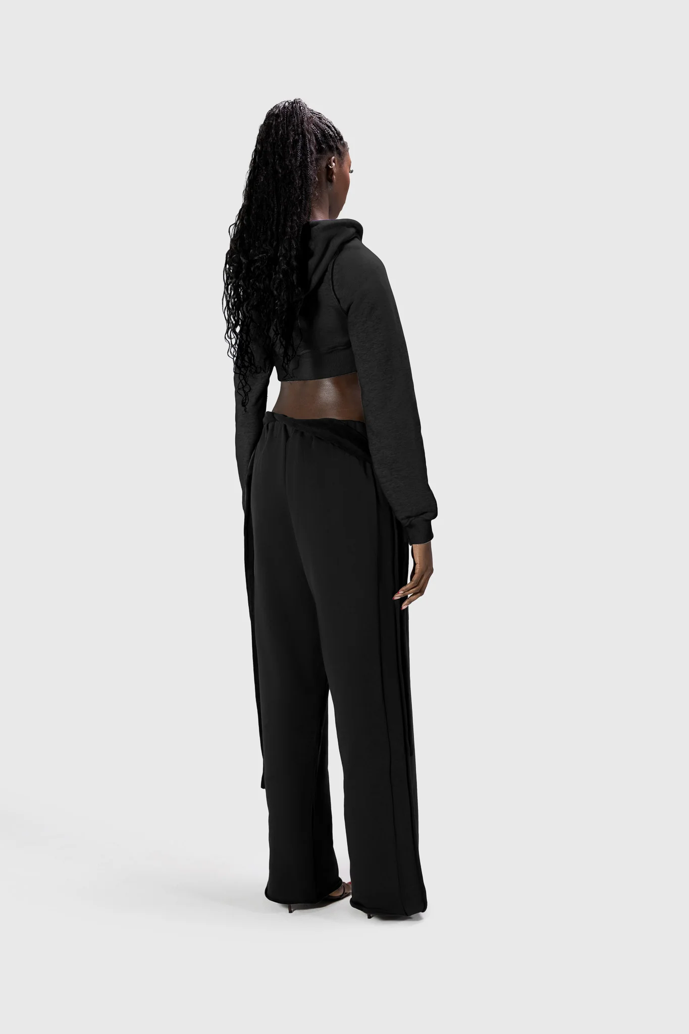 Curve Cropped Hoodie - Black - Image 7
