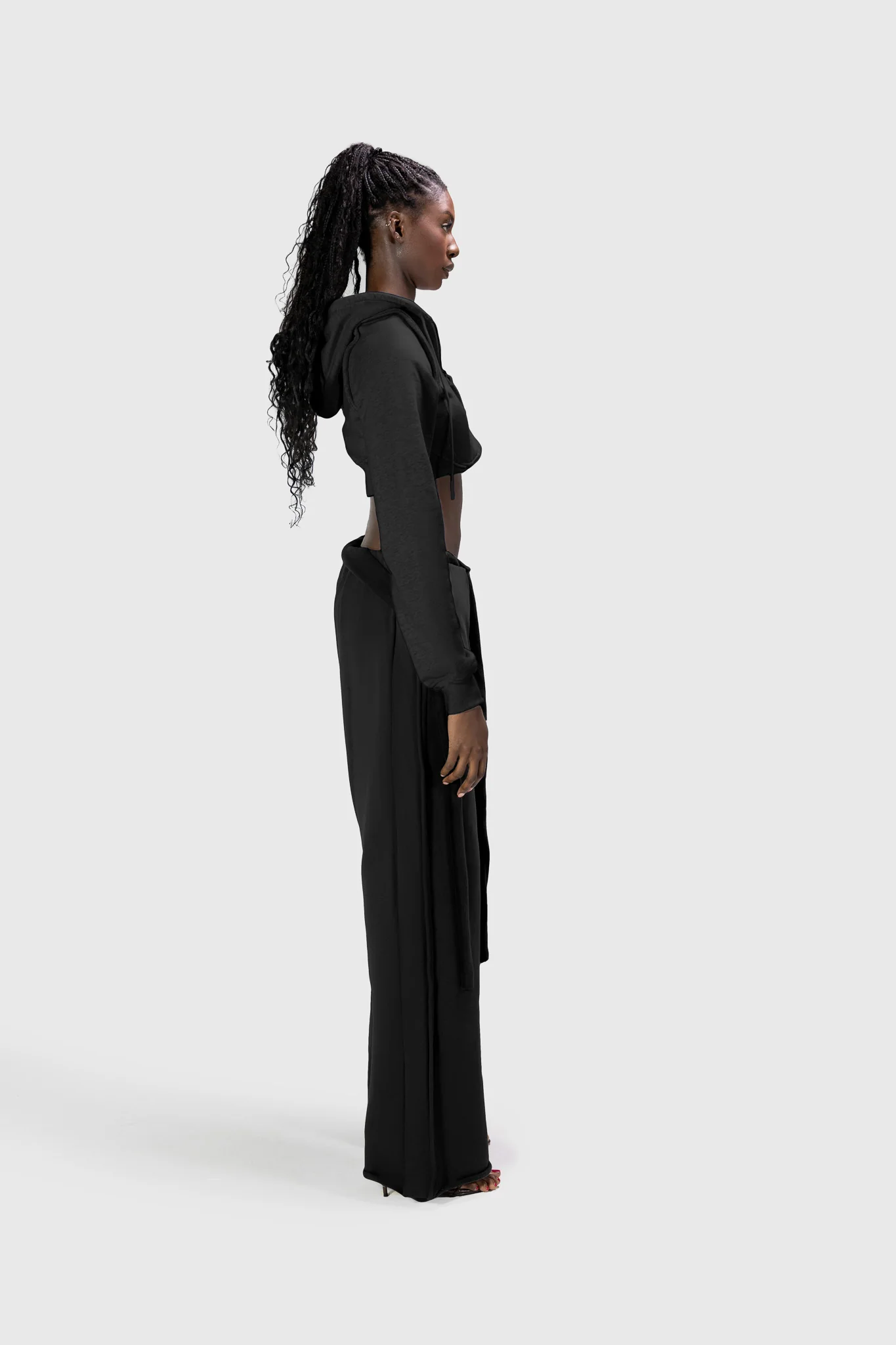 Curve Cropped Hoodie - Black - Image 8