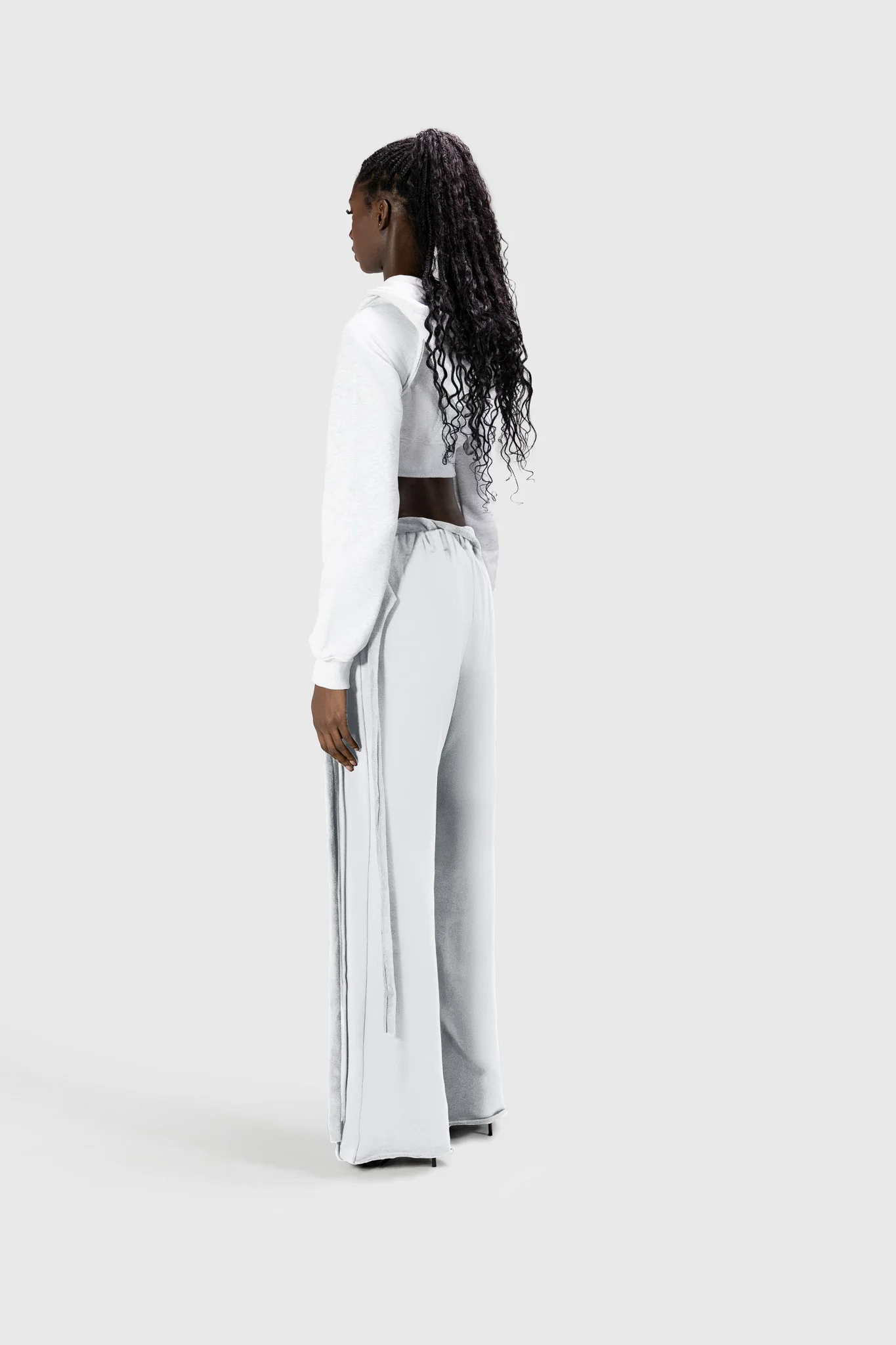 Curve Cropped Hoodie - Light Grey - Image 6