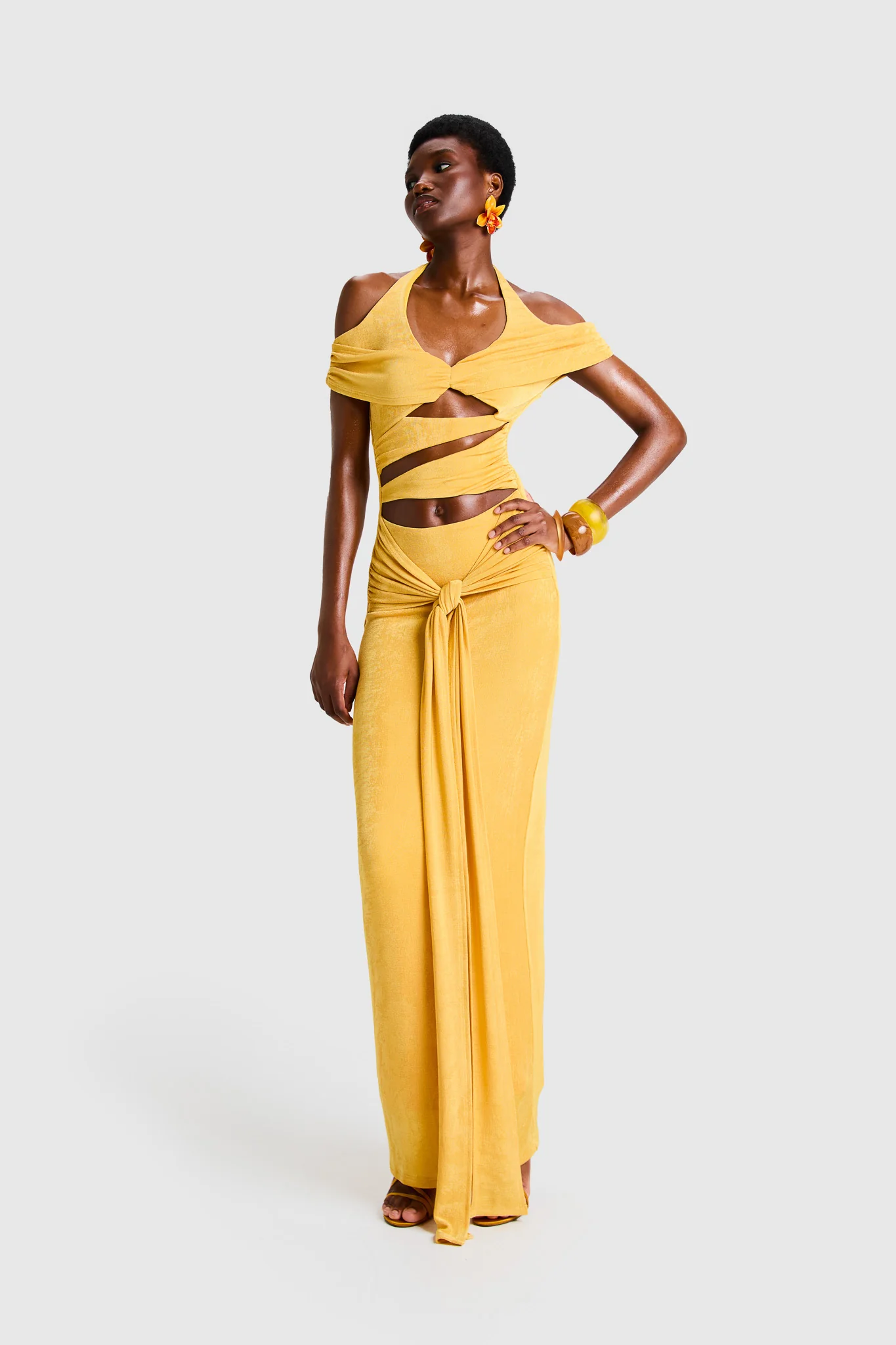 Cut Out Halter Maxi - Yellow - Image 6