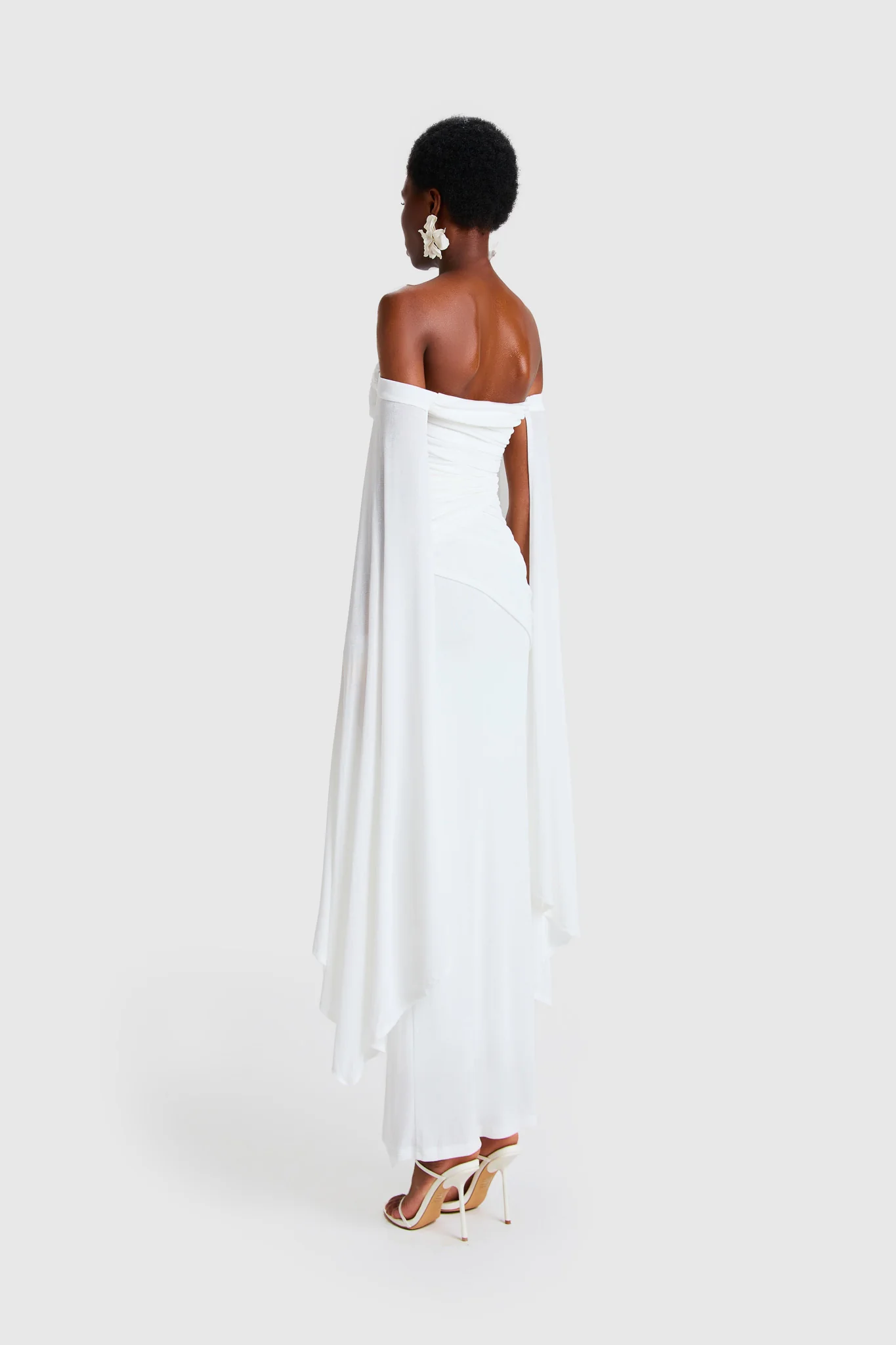 Verella Bandeau Maxi Cape Sleeve - White - Image 4